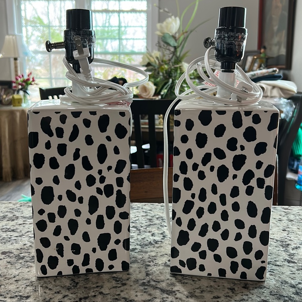Leopard Base Lamp w/ dimmer switch